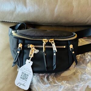 NWT JUJUBE Eco Sling Bag